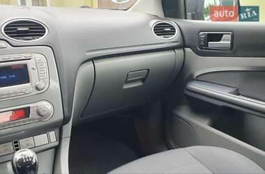 Универсал Ford Focus 2009 в 