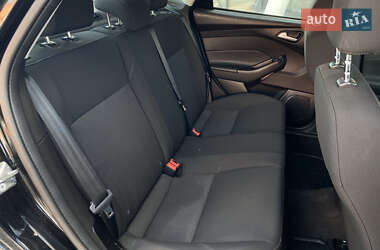 Седан Ford Focus 2017 в 