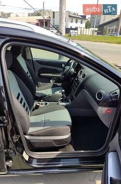 Универсал Ford Focus 2010 в 