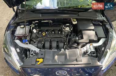 Хэтчбек Ford Focus 2017 в 