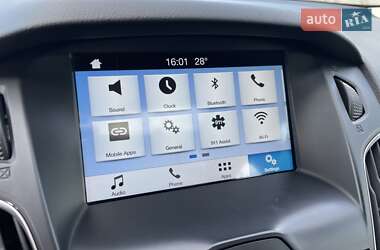 Хэтчбек Ford Focus 2017 в 