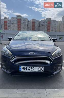 Хэтчбек Ford Focus 2017 в 