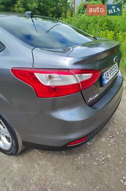 Седан Ford Focus 2013 в 