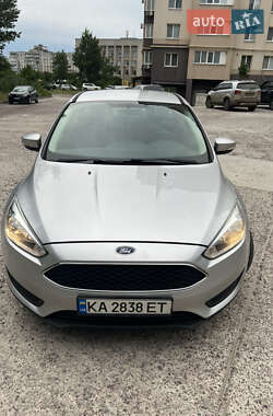 Хэтчбек Ford Focus 2016 в 