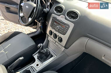 Универсал Ford Focus 2011 в 