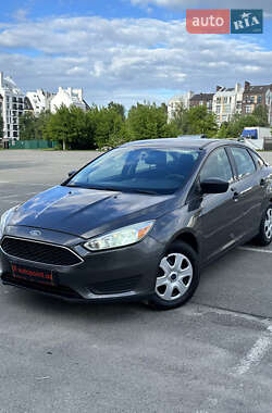 Седан Ford Focus 2015 в 