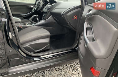 Универсал Ford Focus 2013 в 