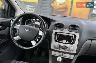 Универсал Ford Focus 2010 в 