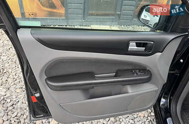 Универсал Ford Focus 2010 в 