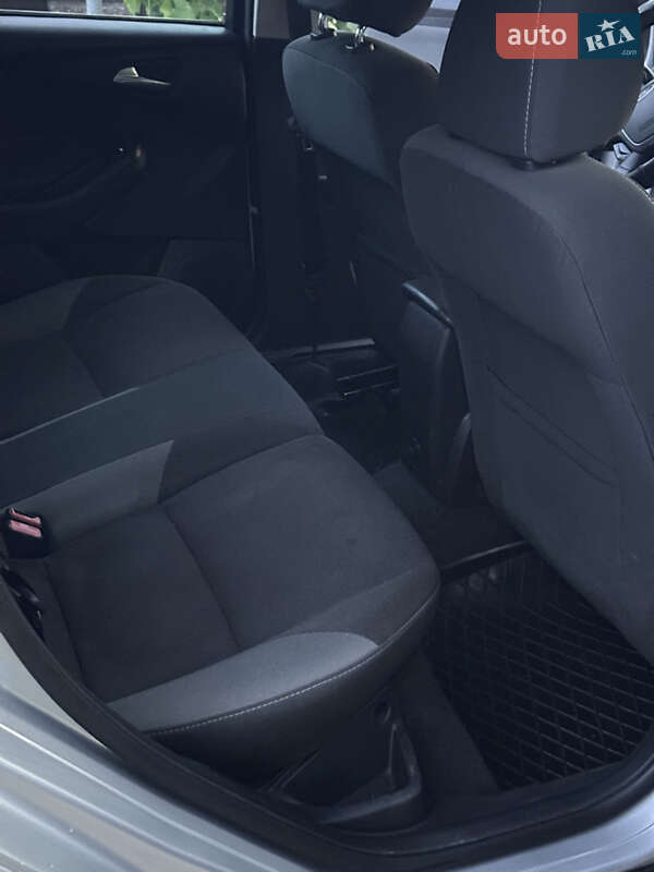 Хэтчбек Ford Focus 2012 в Ивано-Франковске