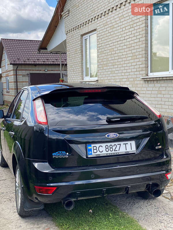 Хетчбек Ford Focus 2010 в Сокалі