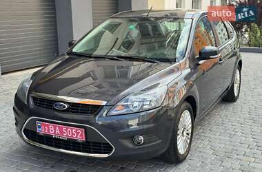 Хэтчбек Ford Focus 2009 в 