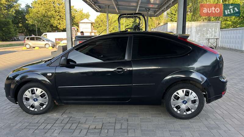 Хэтчбек Ford Focus 2005 в Хмельницком