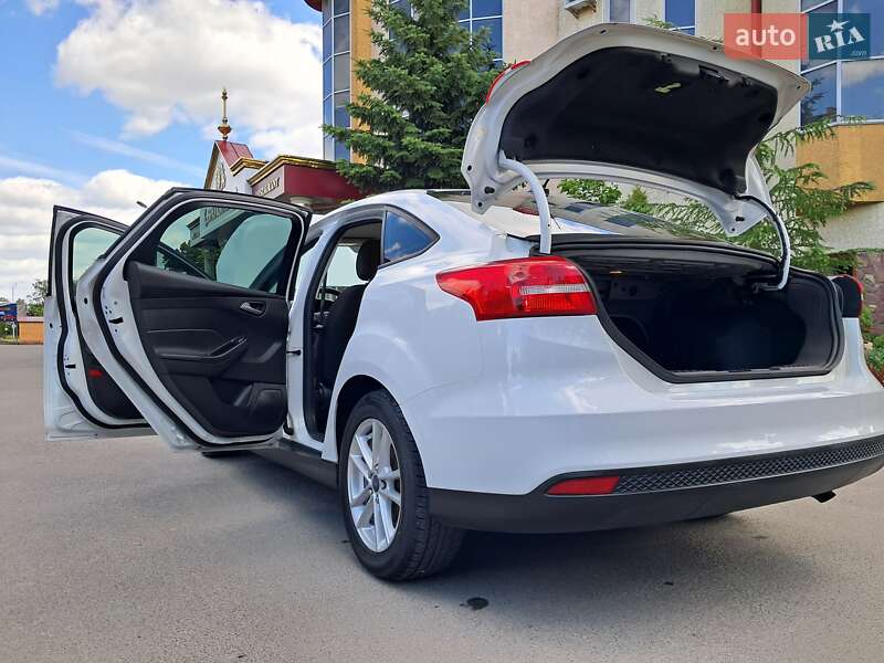 Седан Ford Focus 2017 в Тернополе фото 52 Седан Ford Focus 2017 в Тернополе