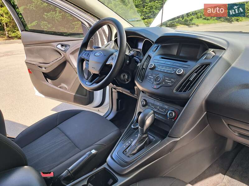 Седан Ford Focus 2017 в Тернополе фото 64 Седан Ford Focus 2017 в Тернополе