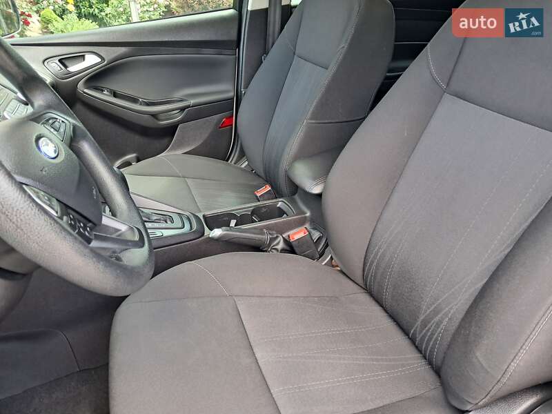 Седан Ford Focus 2017 в Тернополе фото 83 Седан Ford Focus 2017 в Тернополе