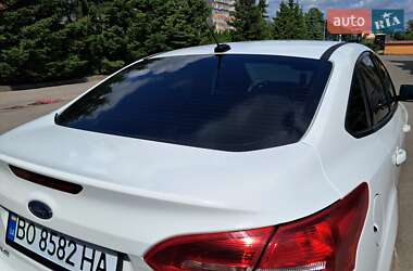 Седан Ford Focus 2017 в 