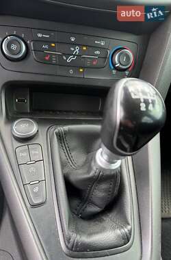Универсал Ford Focus 2015 в 