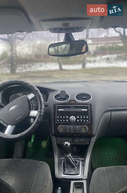 Седан Ford Focus 2006 в 