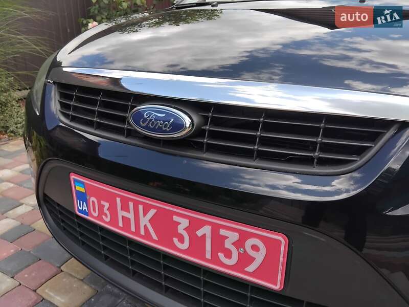Универсал Ford Focus 2009 в Остроге
