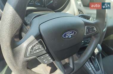 Седан Ford Focus 2018 в 