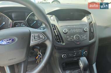 Седан Ford Focus 2018 в 