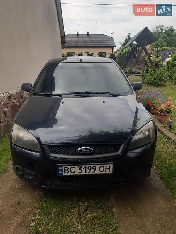 Хэтчбек Ford Focus 2007 в 