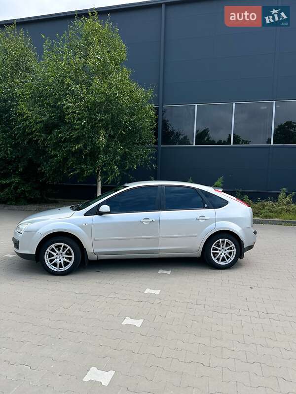 Хэтчбек Ford Focus 2005 в Белой Церкви