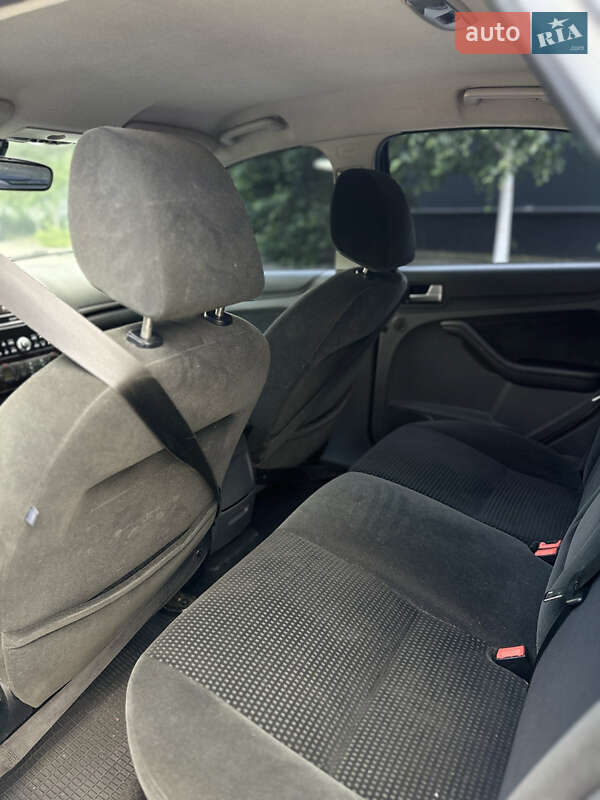 Хэтчбек Ford Focus 2005 в Белой Церкви