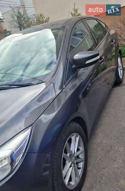 Седан Ford Focus 2016 в 