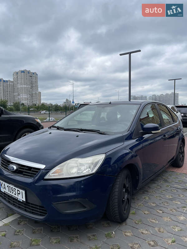 Хэтчбек Ford Focus 2011 в Киеве