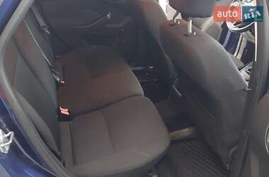 Хэтчбек Ford Focus 2015 в 