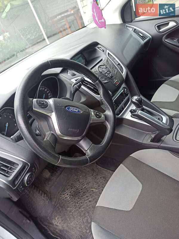 Хэтчбек Ford Focus 2012 в Ровно