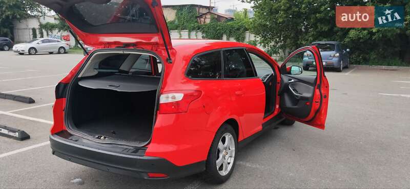 Универсал Ford Focus 2014 в Киеве