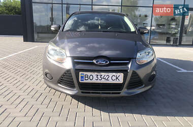 Хэтчбек Ford Focus 2014 в 
