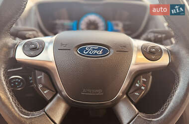 Хэтчбек Ford Focus 2018 в 