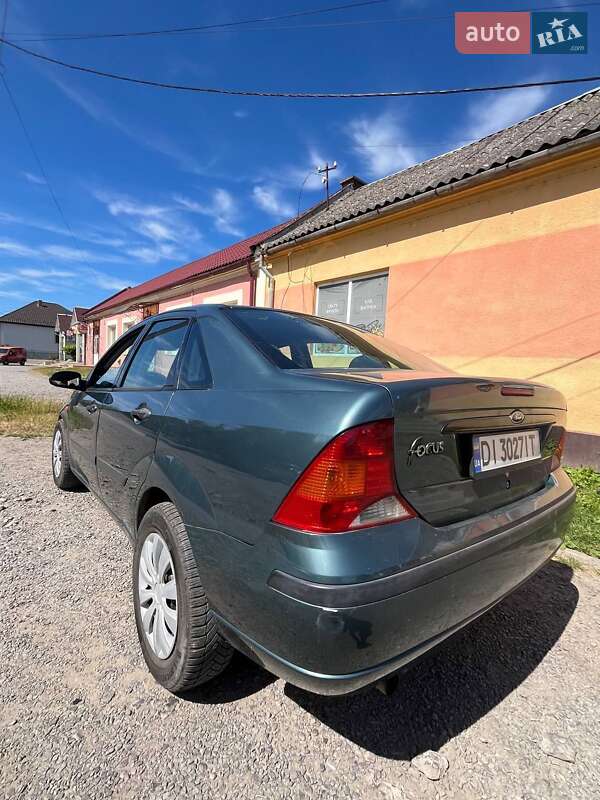 Седан Ford Focus 2002 в Ужгороде