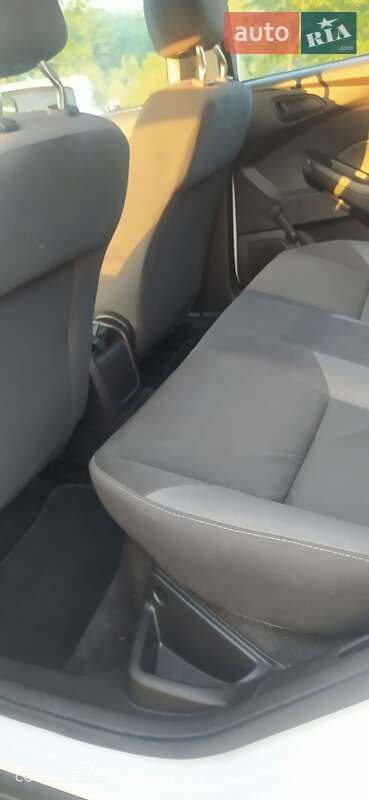 Седан Ford Focus 2013 в Львове
