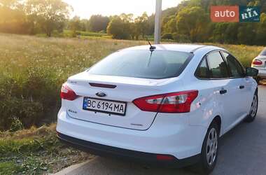 Седан Ford Focus 2013 в 