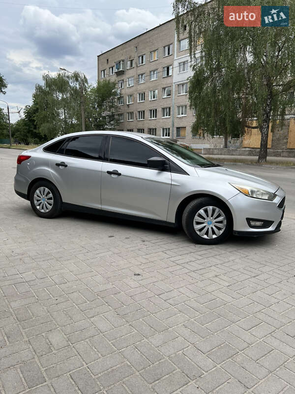 Седан Ford Focus 2015 в Запорожье