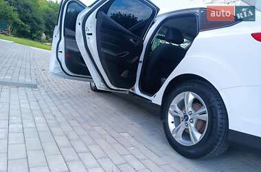 Седан Ford Focus 2014 в 