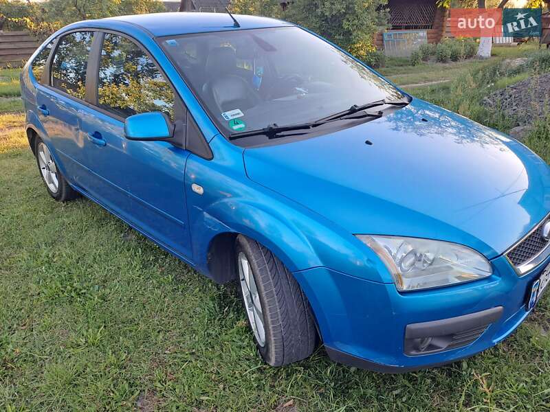 Хетчбек Ford Focus 2004 в Луцьку