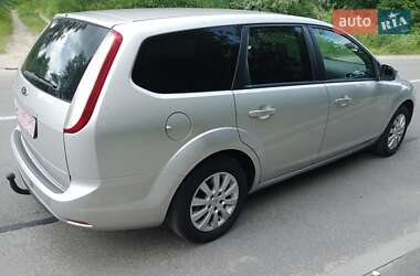 Универсал Ford Focus 2010 в 