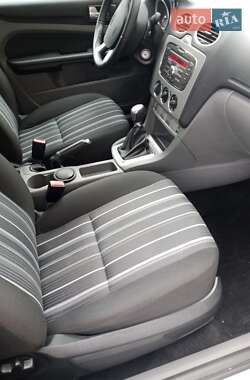 Универсал Ford Focus 2010 в 