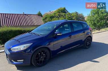 Хэтчбек Ford Focus 2016 в 