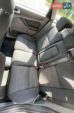 Универсал Ford Focus 2010 в 