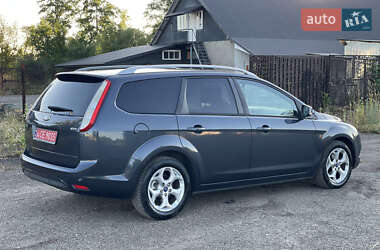 Универсал Ford Focus 2010 в 