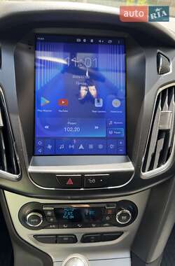 Универсал Ford Focus 2013 в 