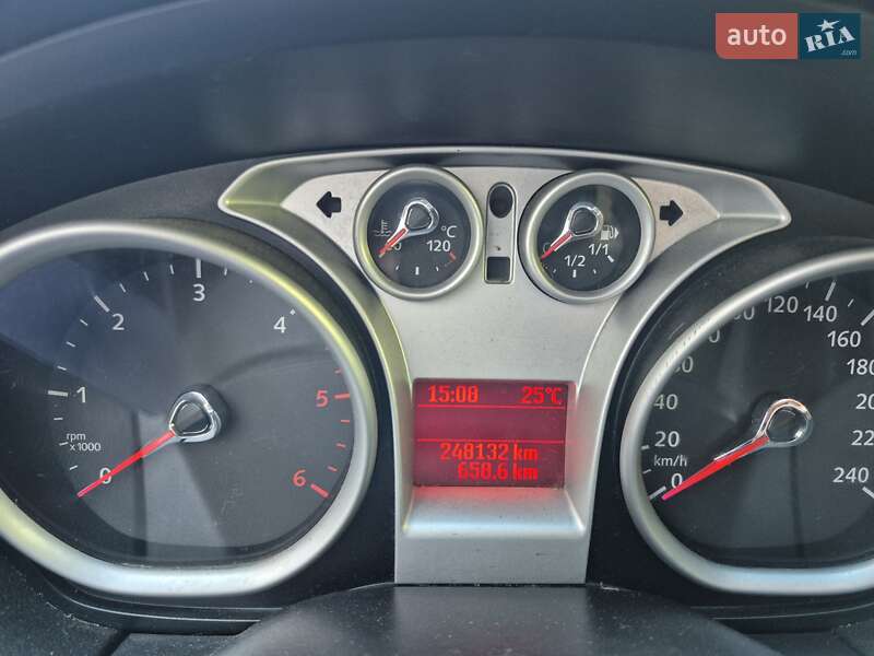 Хэтчбек Ford Focus 2010 в Львове