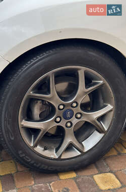 Седан Ford Focus 2013 в 